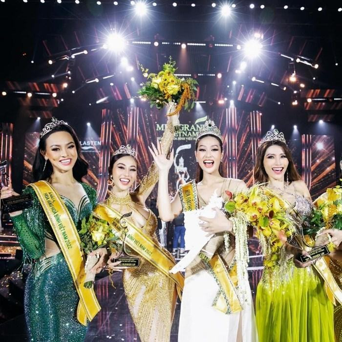 Đoàn Thiên  n đăng quang Hoa hậu Hòa Bình Việt Nam 2022